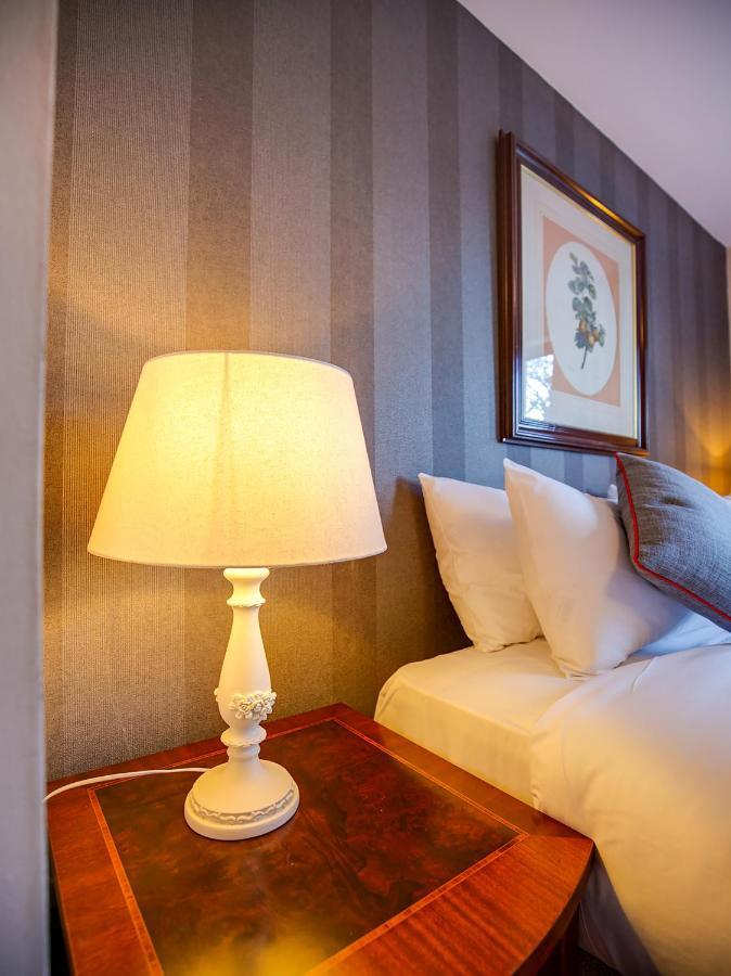 Drummonds Hotel غلينروز المظهر الخارجي الصورة